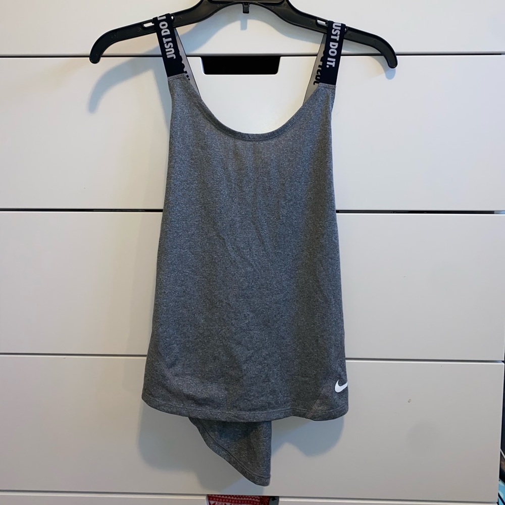 Nike dri-fit workout tank top size XS